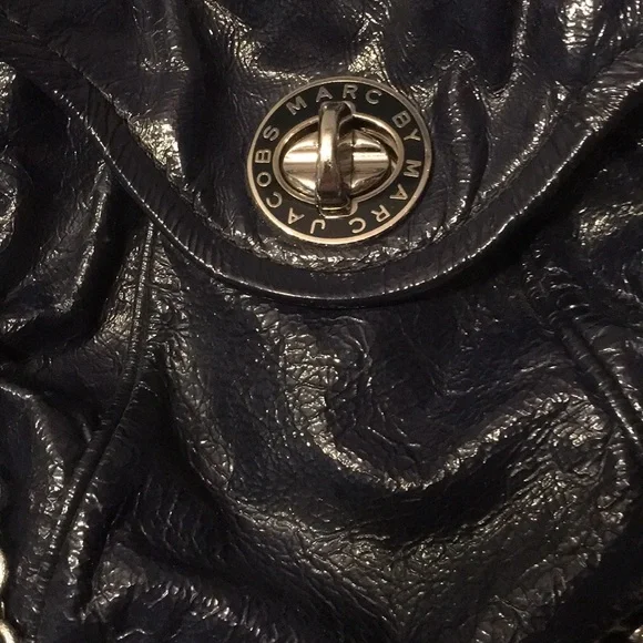 Marc by Marc Jacobs navy patent leather bag purse - Picture 3 of 8
